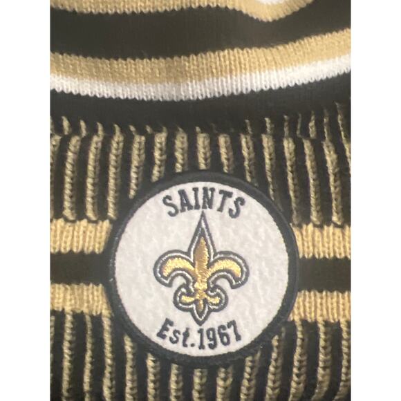 New Orleans Saints New Era knit beanie hat, fleece lined, with pom pom. - Picture 4 of 5